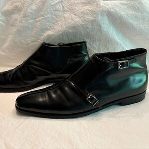 Prada men’s black leather boots with buckles wood shoe trees included.